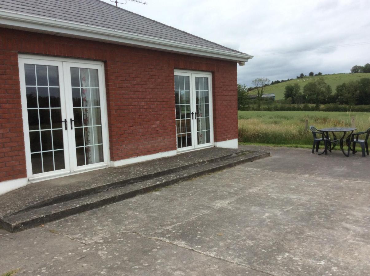 Villa Rathgillen Mews Nobber Esterno foto